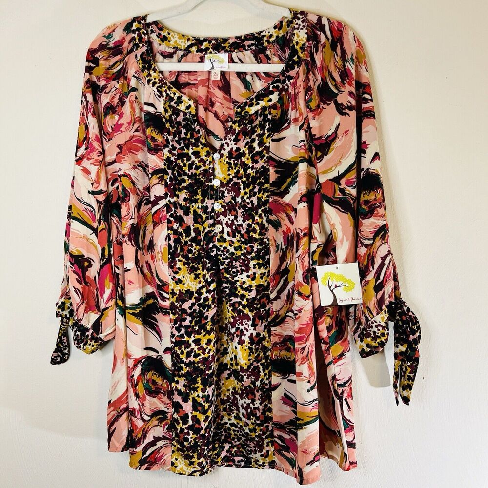 Anthropologie Fig & Flower Top Blouse Woman 2X Abstract Floral/Animal Print New